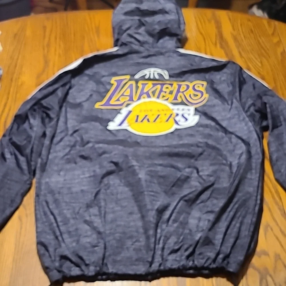 LA Lakers Wind Breaker/ Rain Jacket - Men's Large